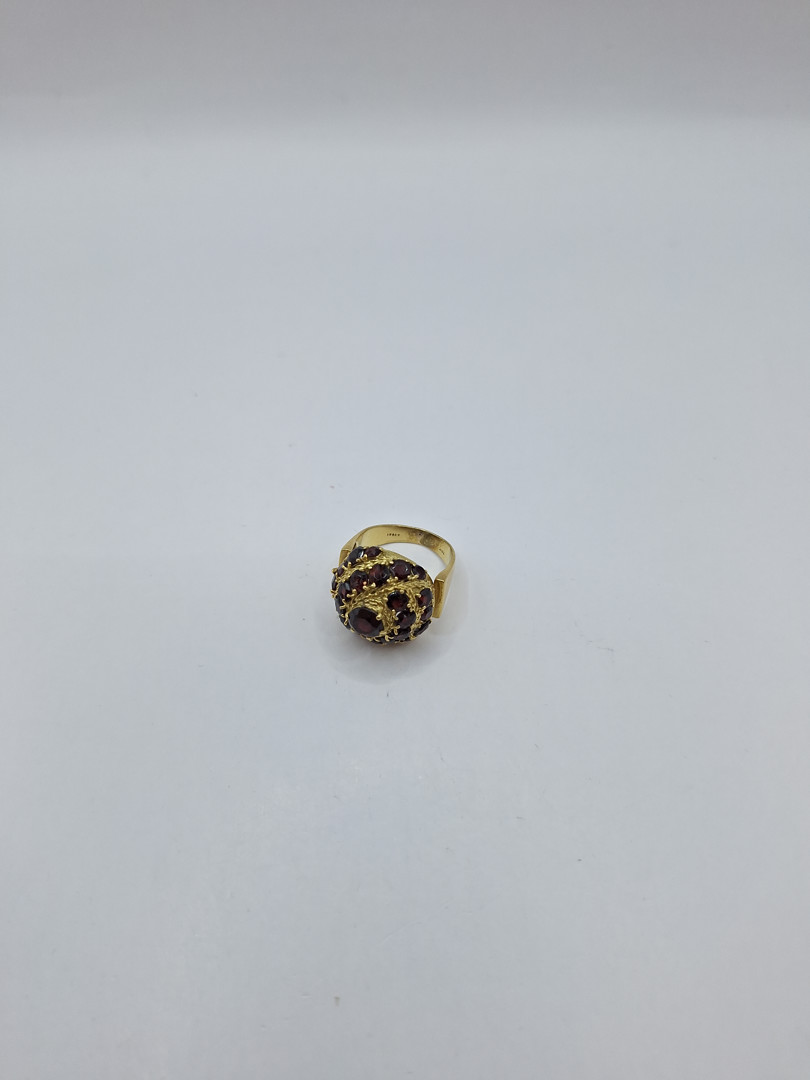 Anello oro pietre