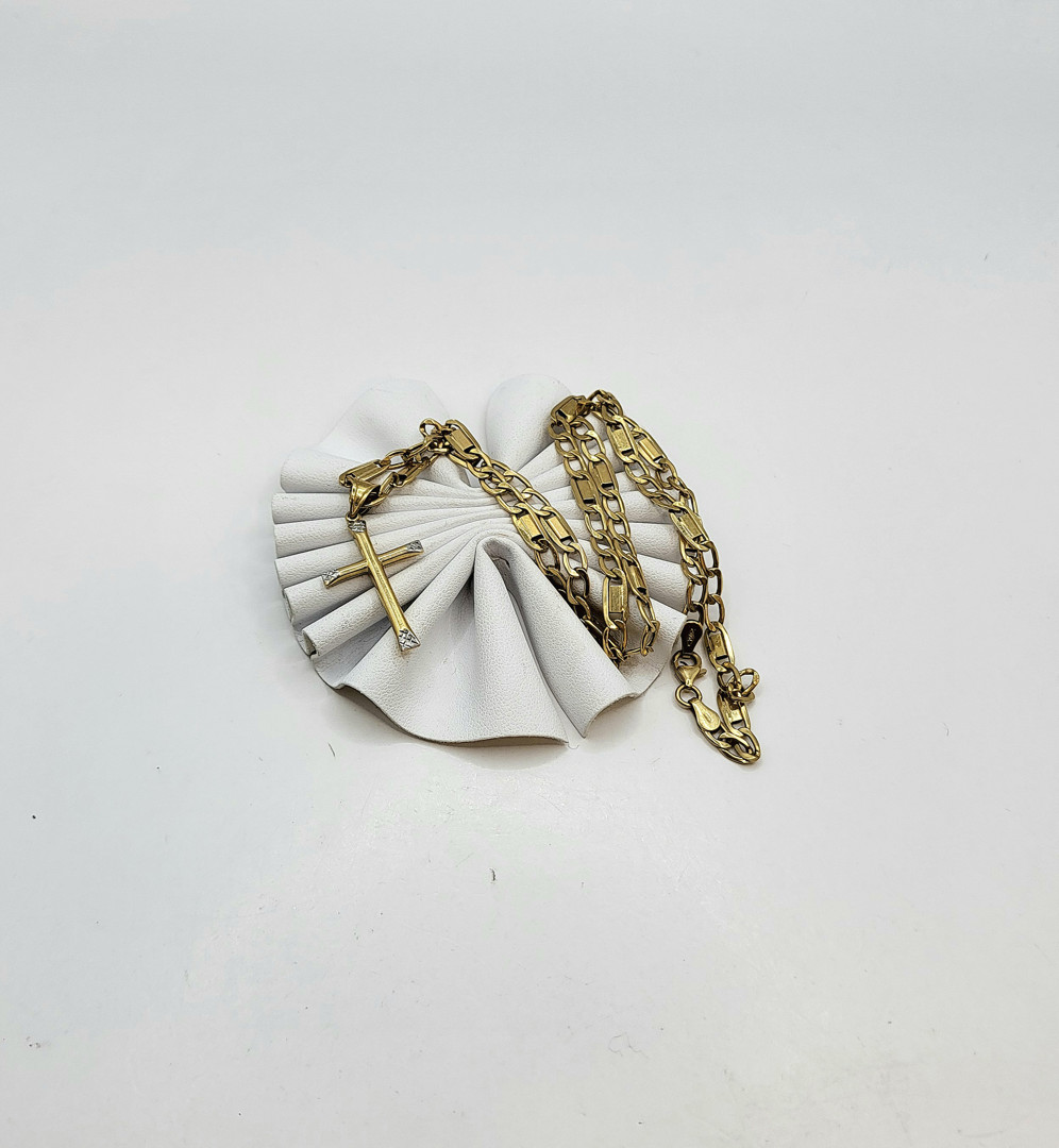 Collana e croce oro 