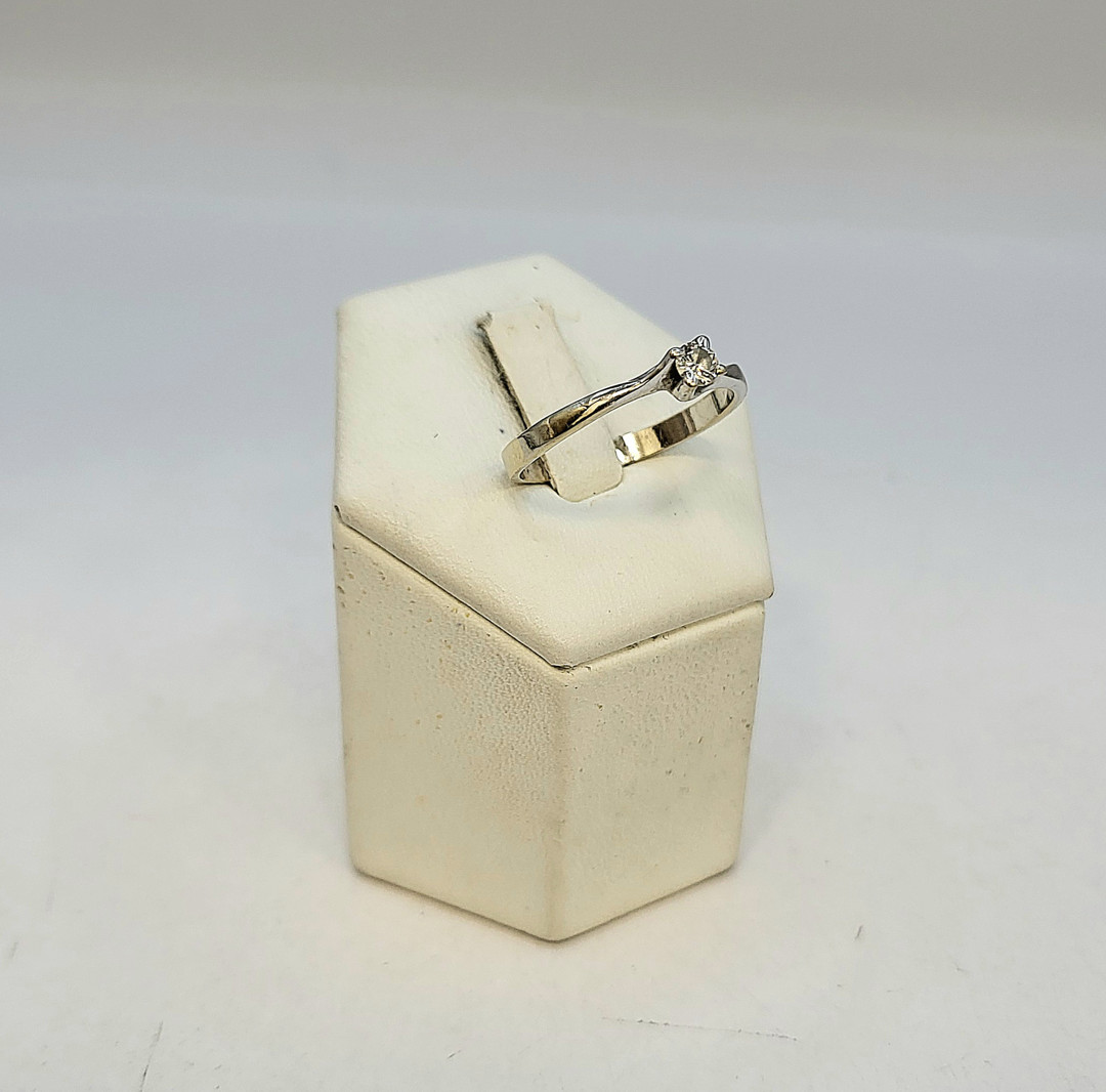 Anello oro diamantino