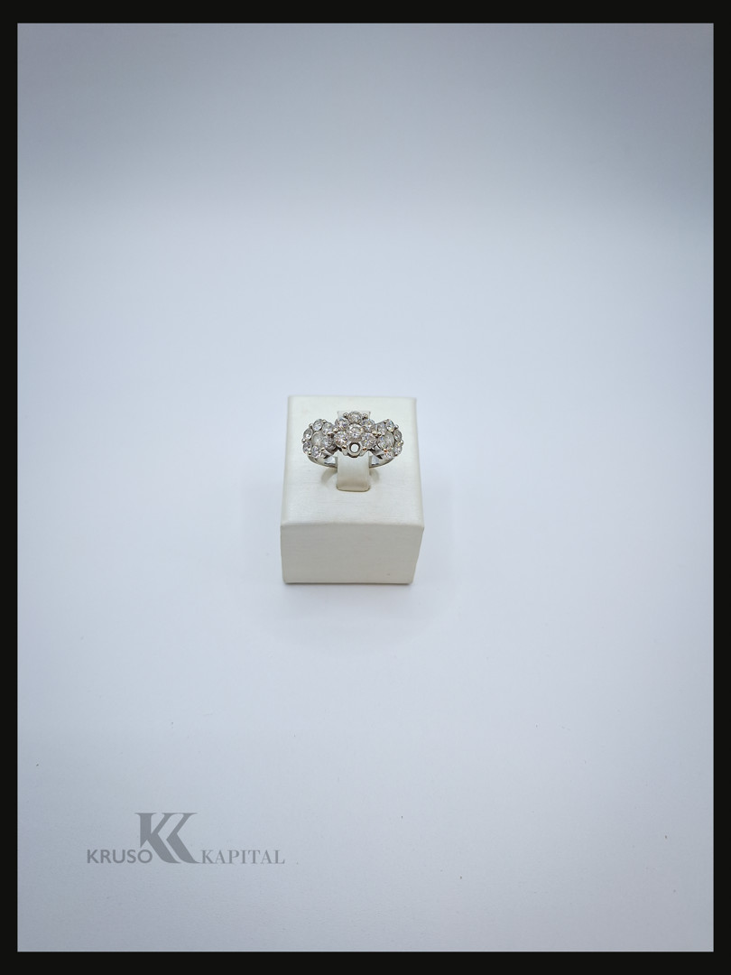 Anello oro diamanti