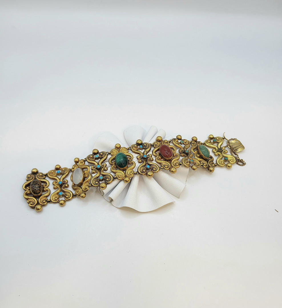 Bracciale oro pietre