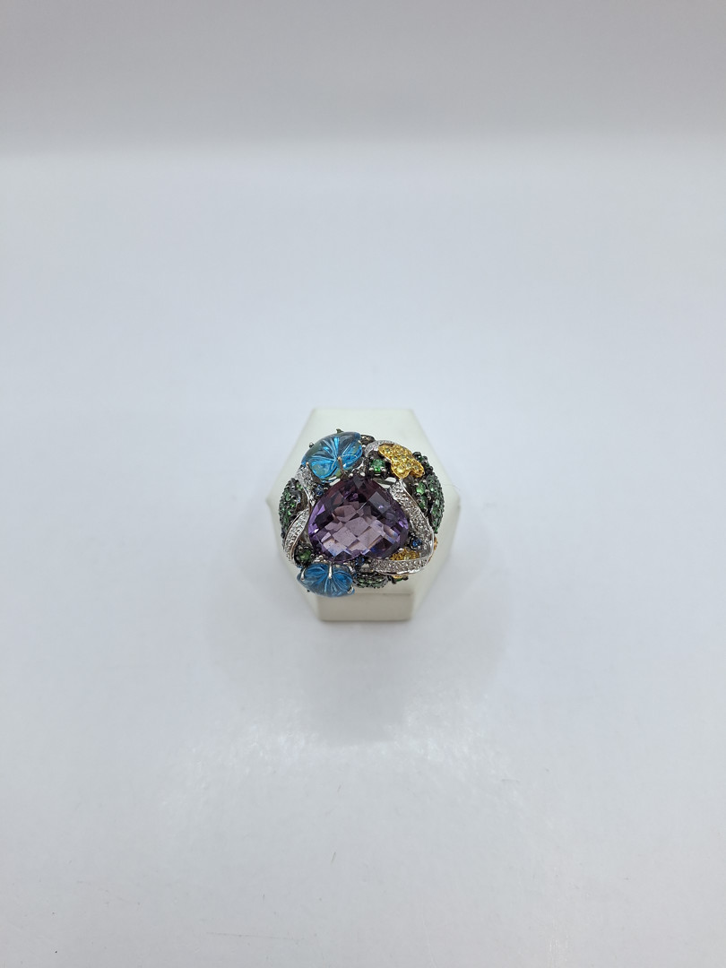 Anello oro diamanti pietre