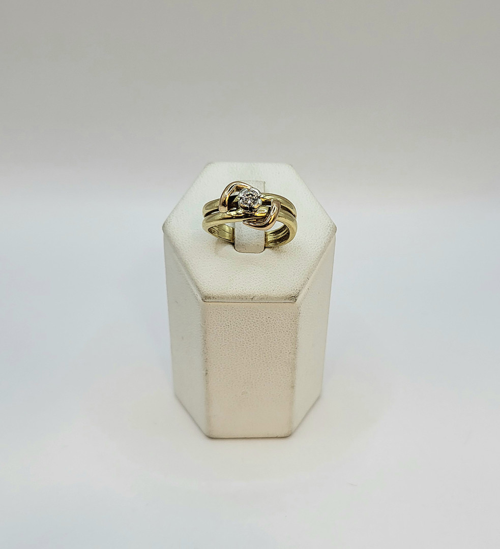 Anello oro diamante 