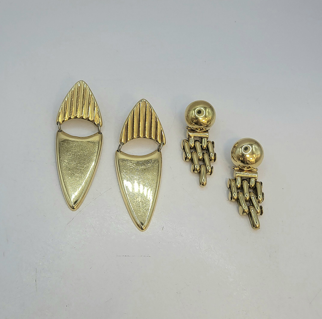 Due paia orecchini oro