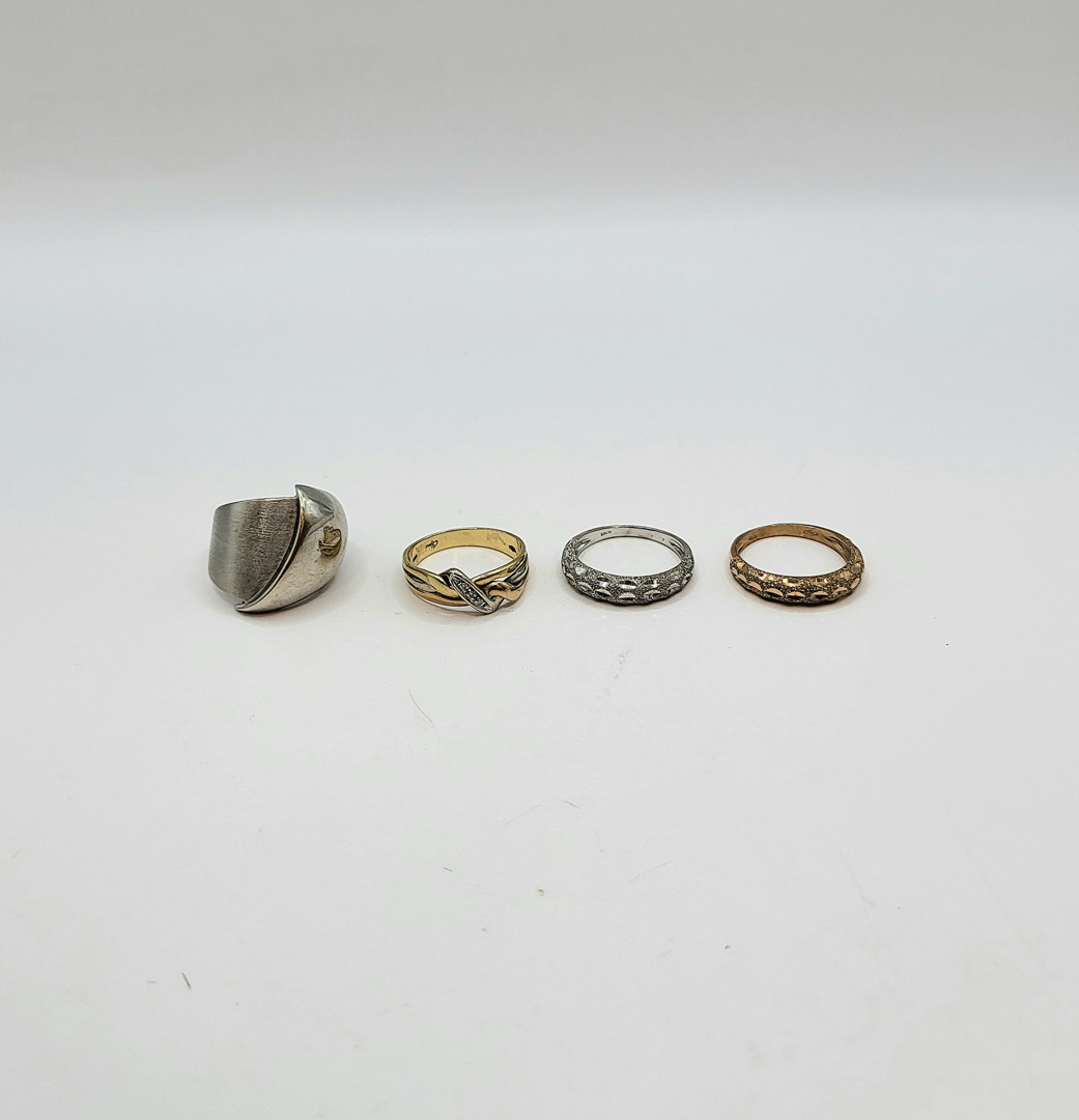 Quattro anelli oro