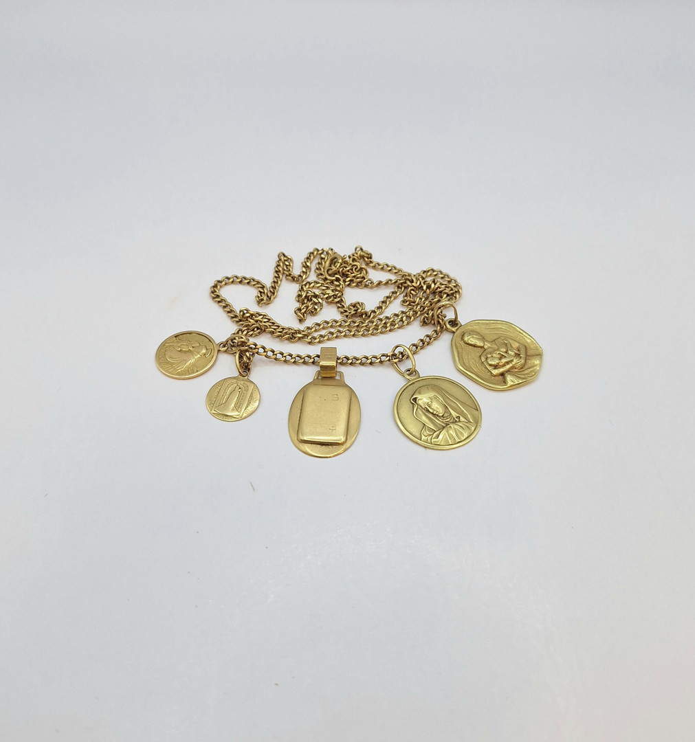 Vari oggetti oro 