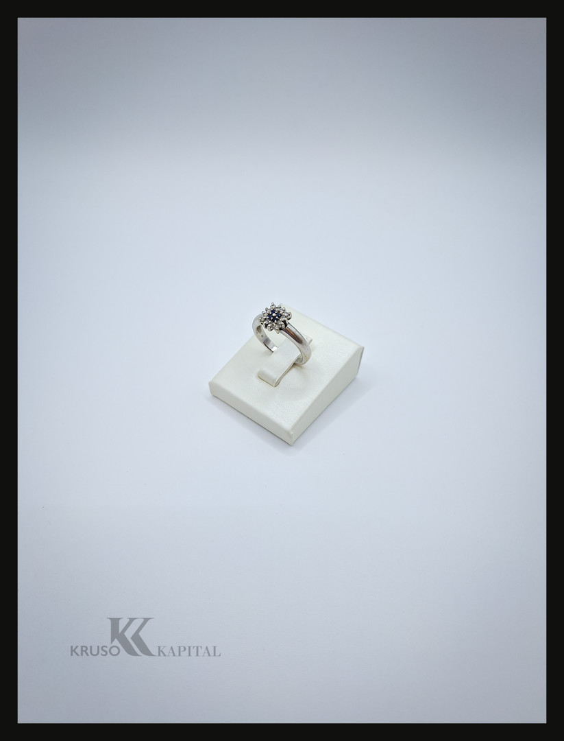 Anello oro pietre diamanti