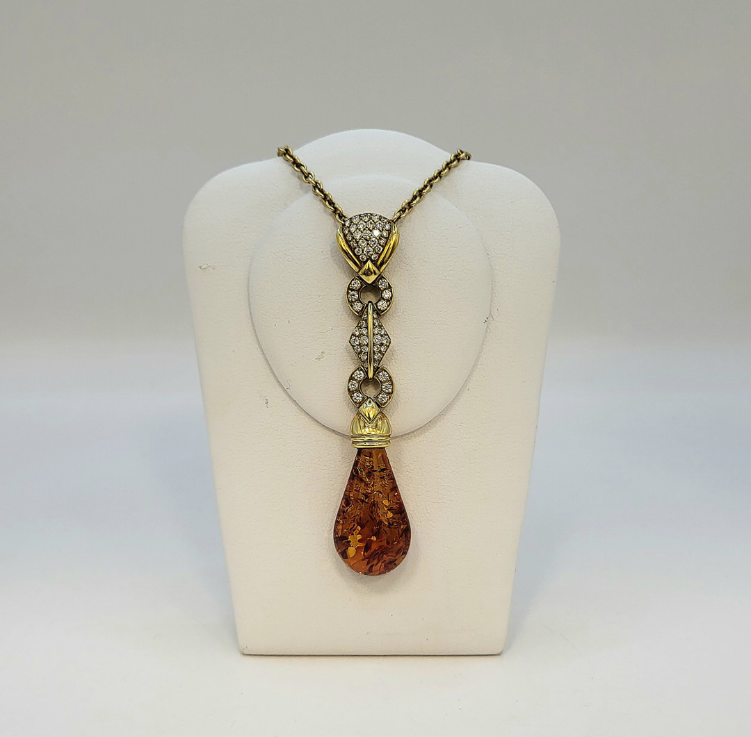 Collana oro pietra diamanti