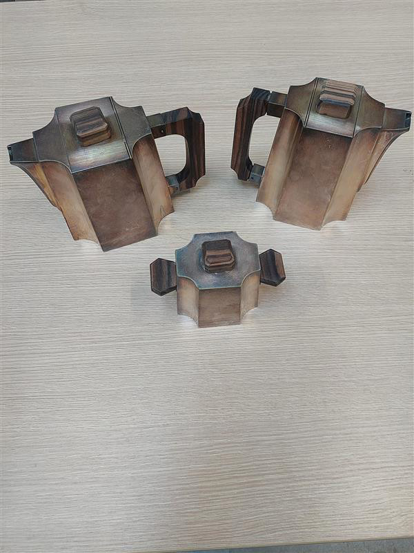 Vari oggetti in argento 