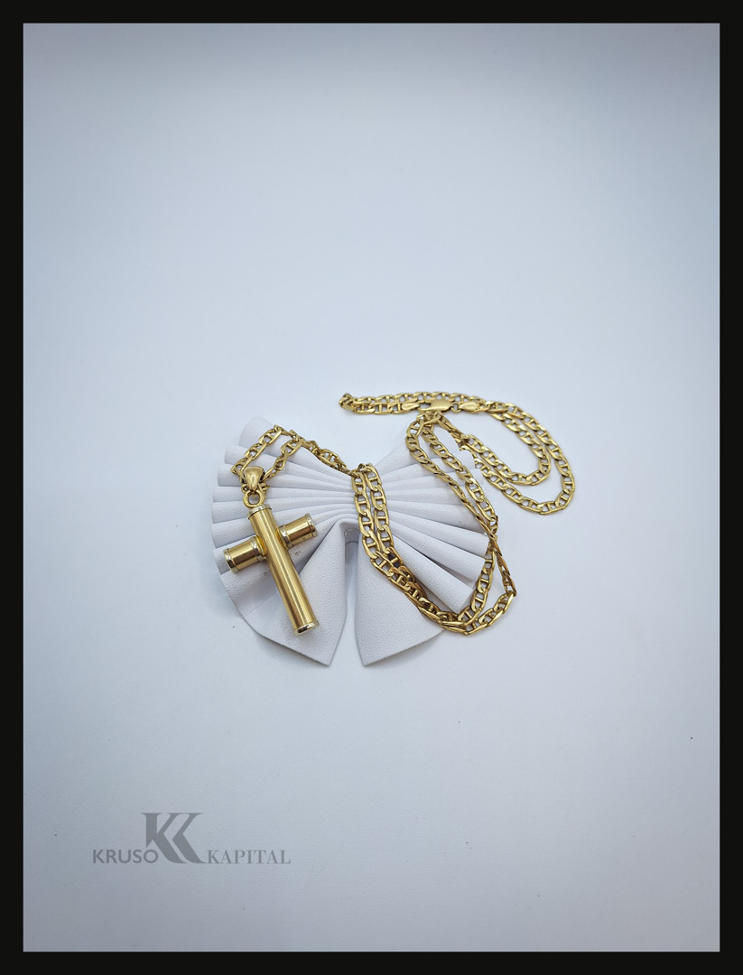 Collana e croce oro 