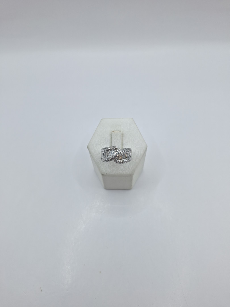 Anello oro diamanti