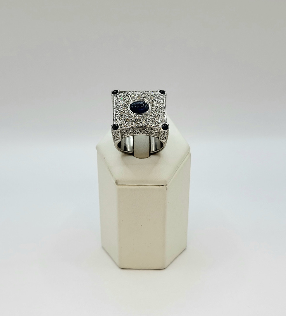 Anello oro pietre diamanti