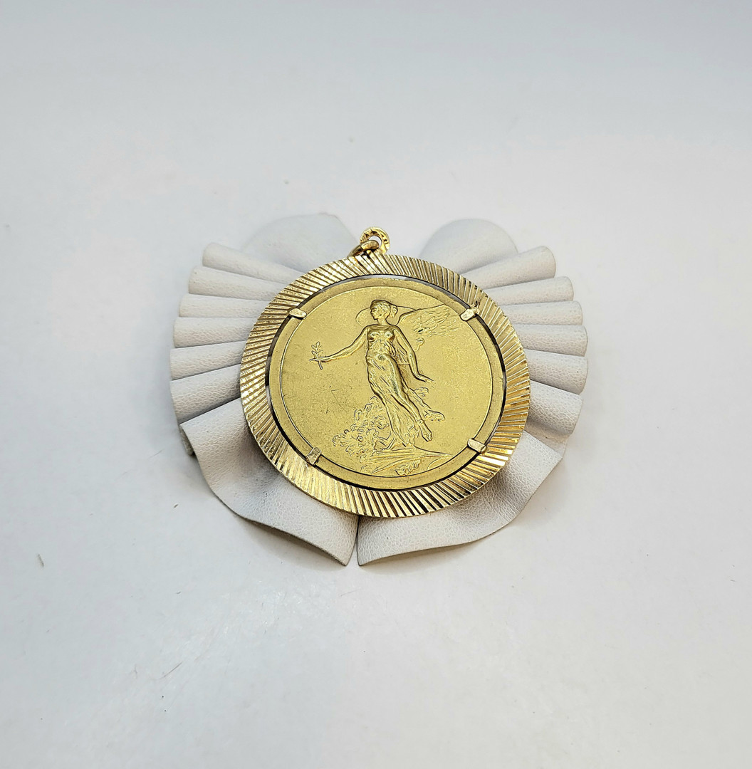Ciondolo oro