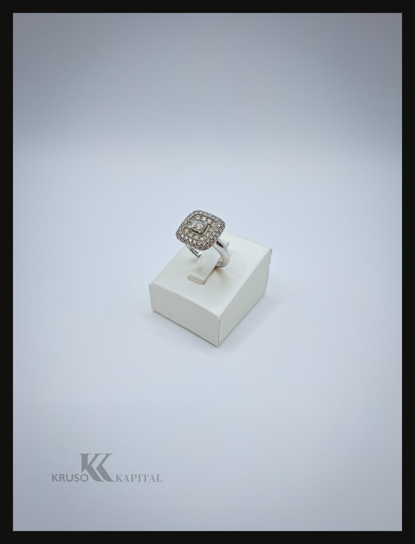 Anello oro diamanti