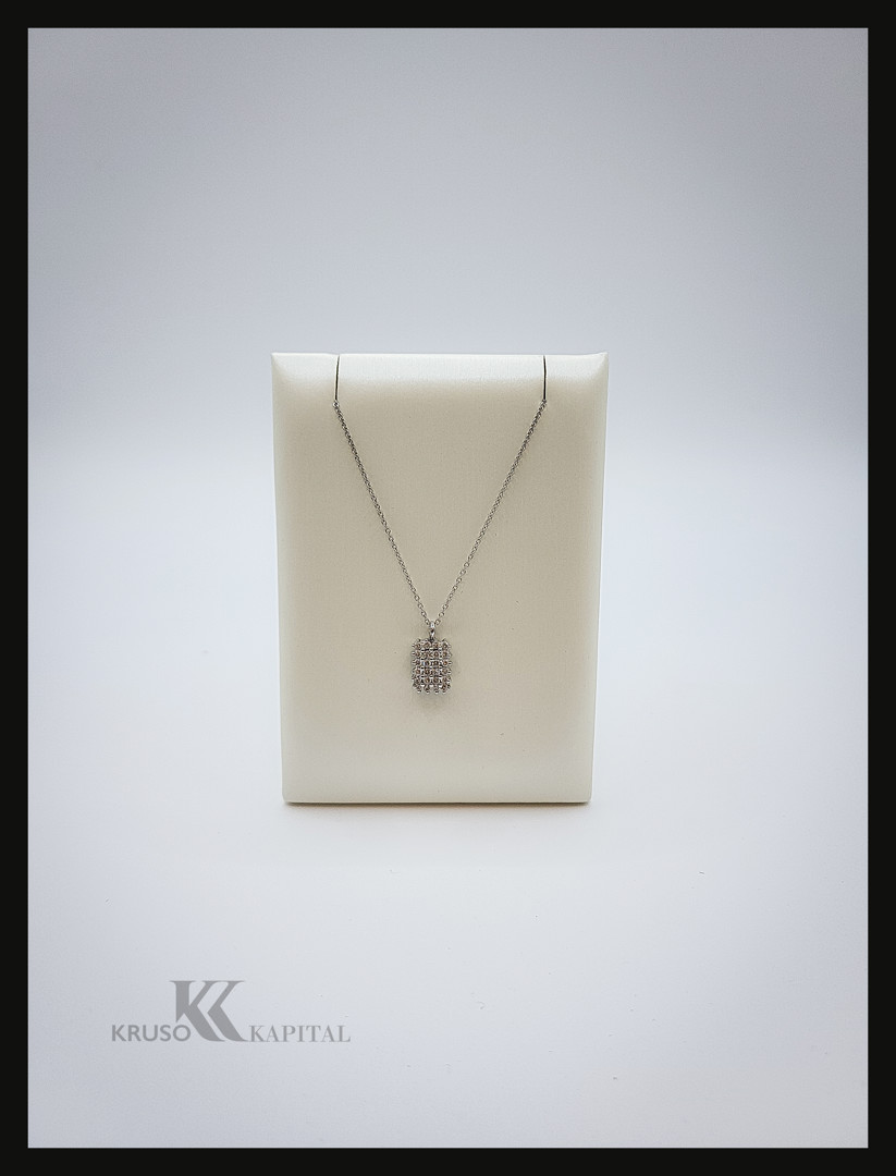 Catenina con ciondolo oro diamantini