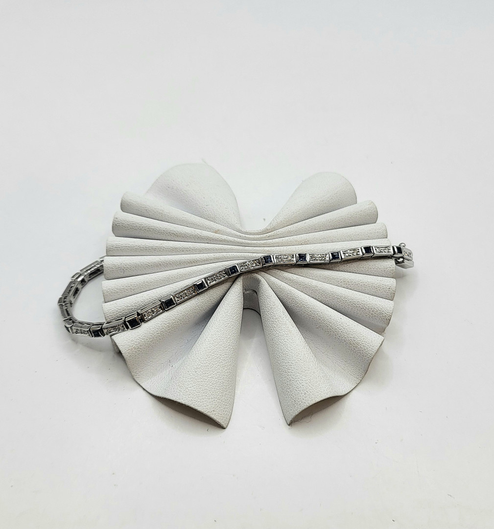 Bracciale oro diamantini pietre