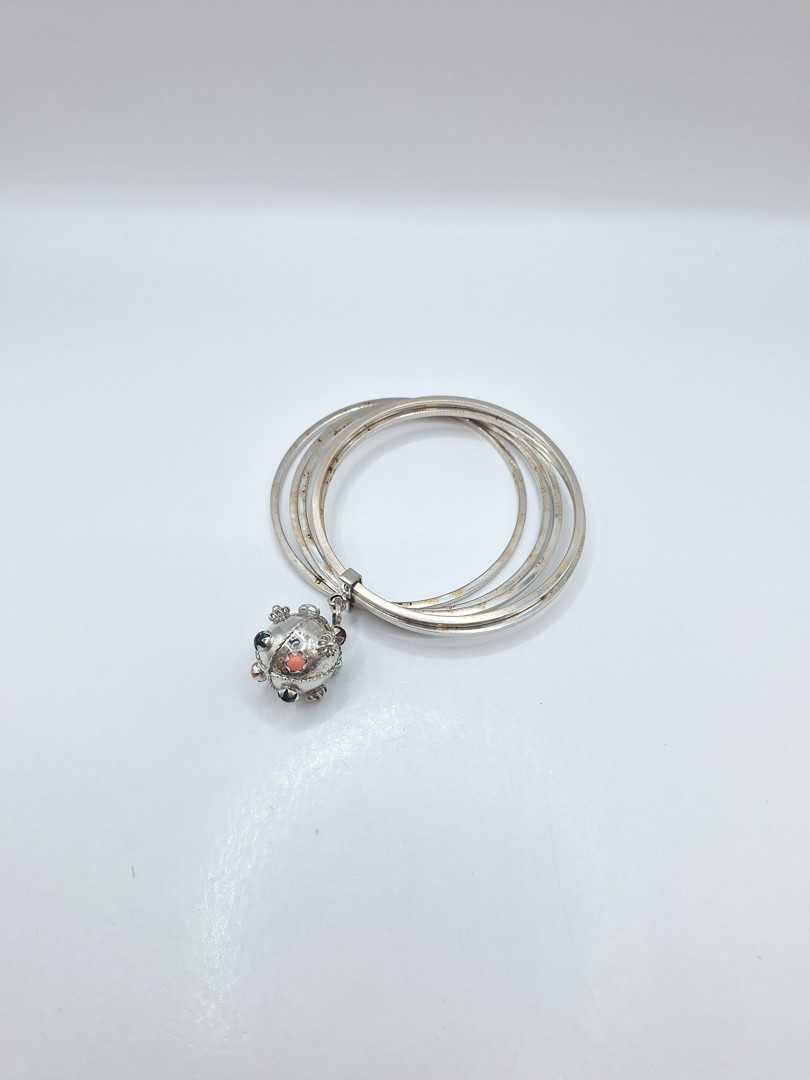 Bracciale e ciondolo oro pietre
