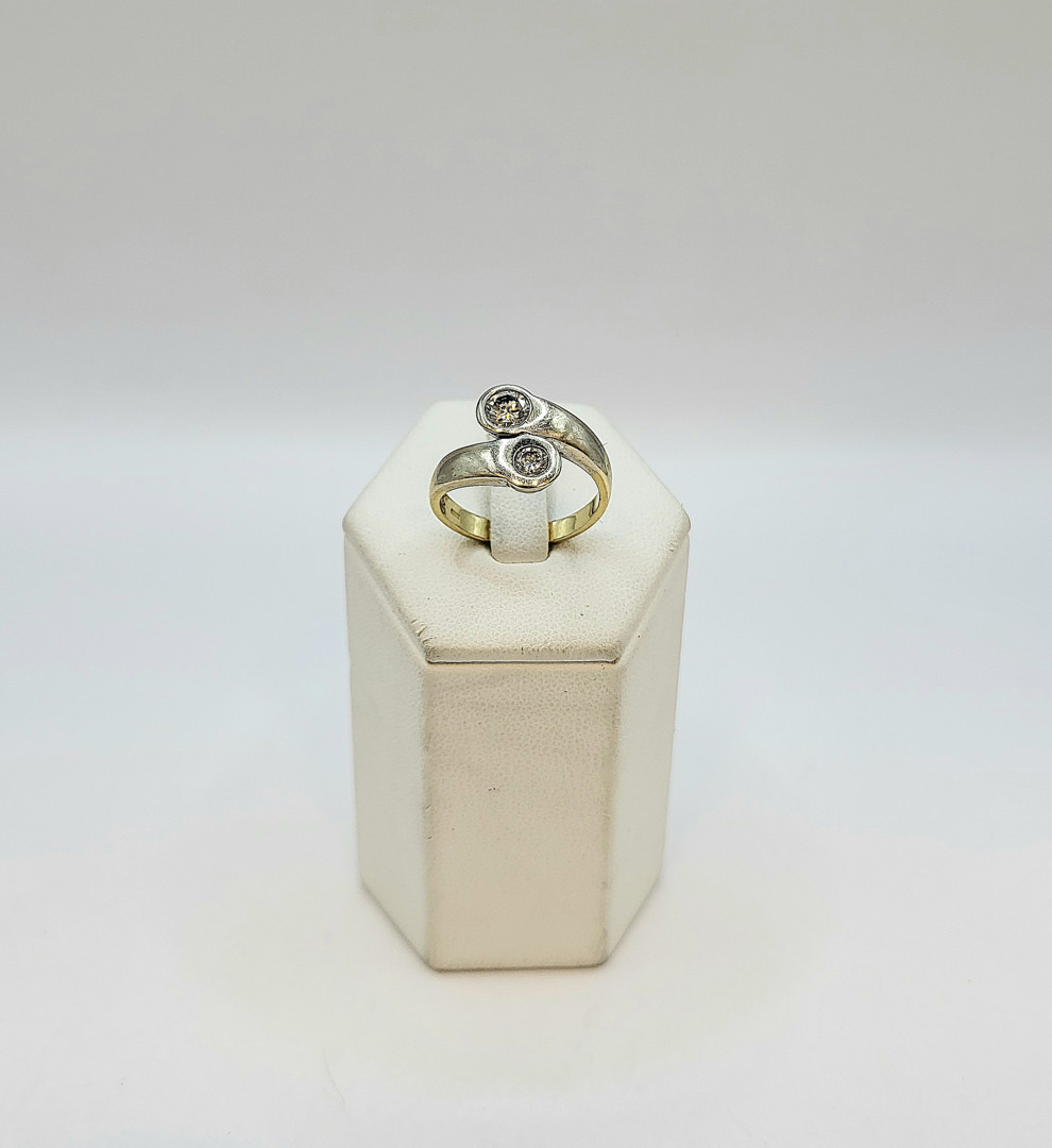 Anello oro diamanti