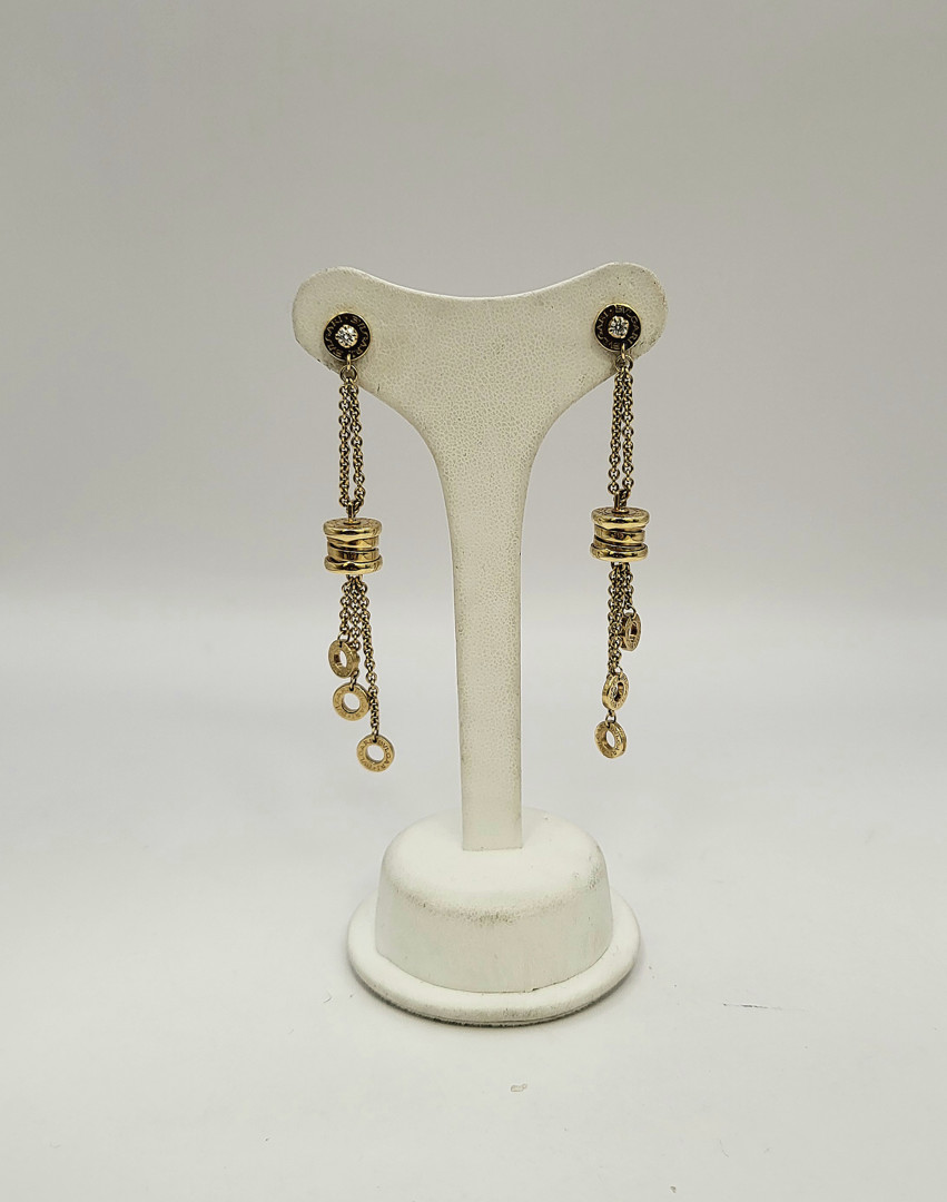 Paio orecchini oro a firma Bulgari