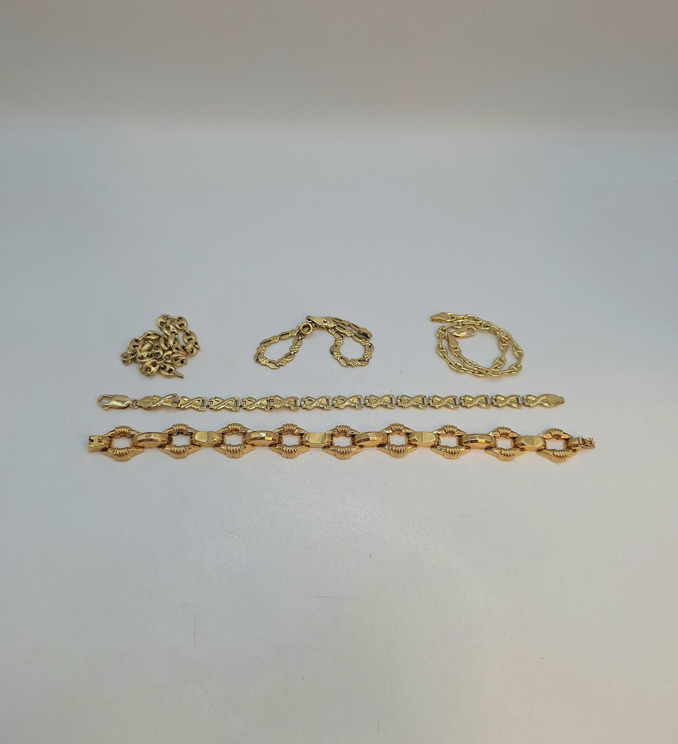 Cinque bracciali oro