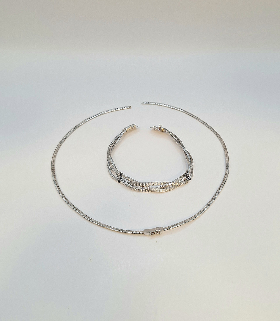 Collana e bracciale oro