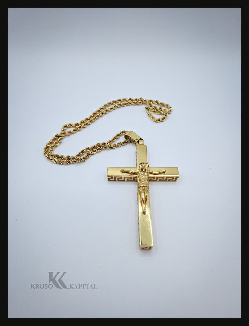 Collana e croce oro