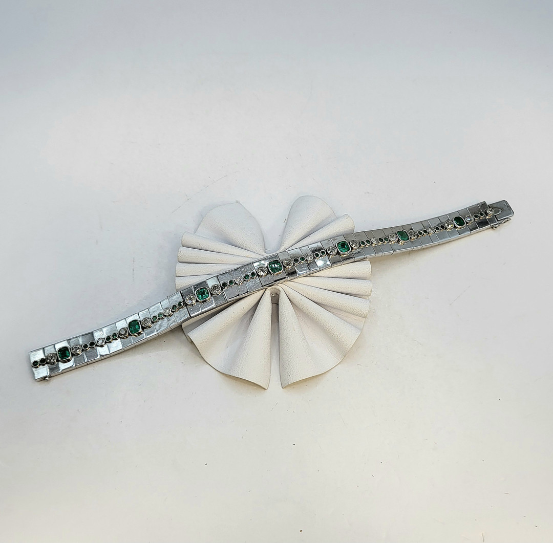 Bracciale oro pietre diamantini