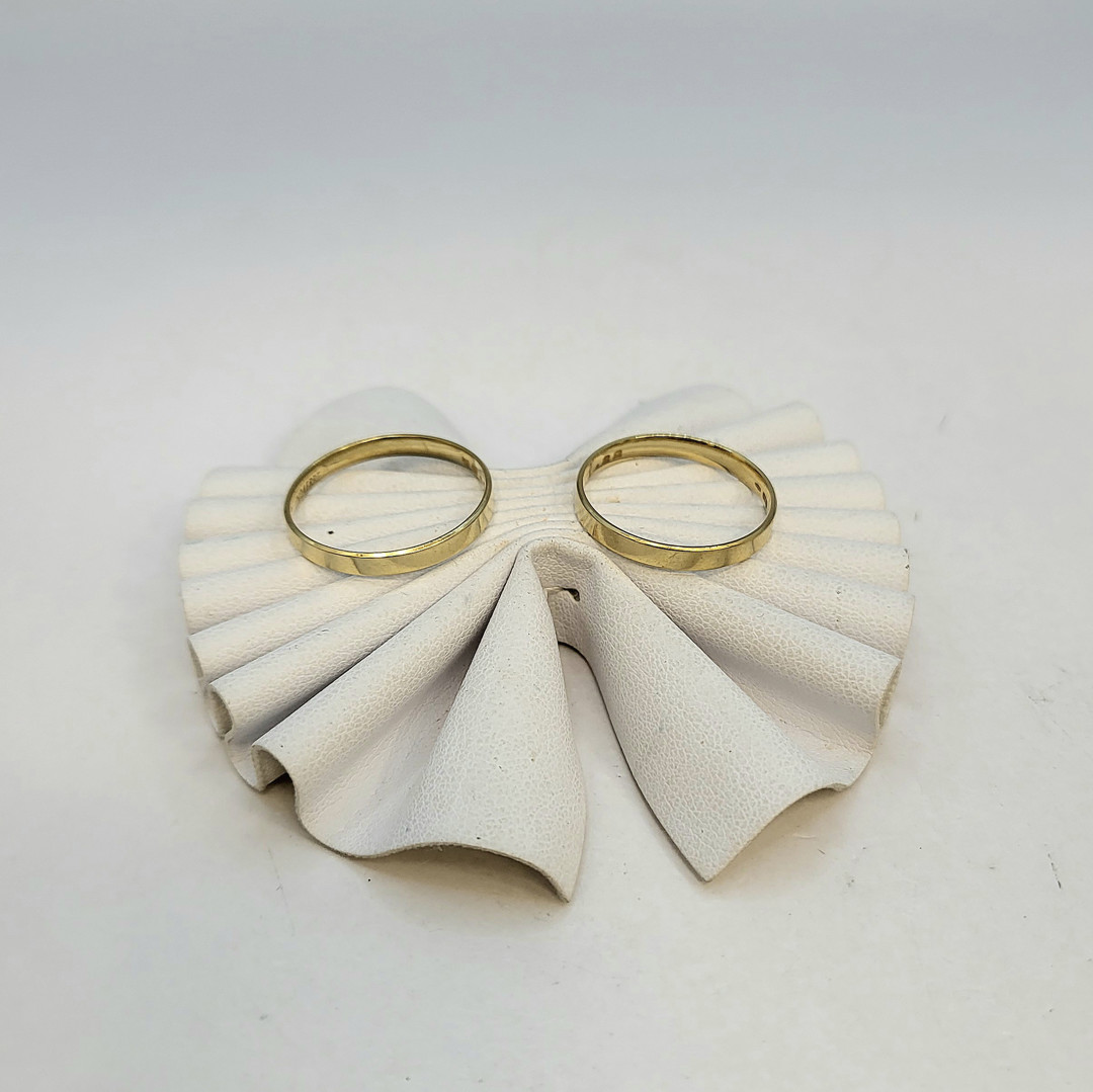 Due anelli oro