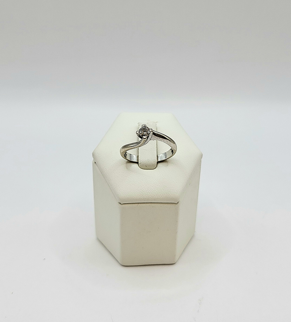 Anello oro diamantino