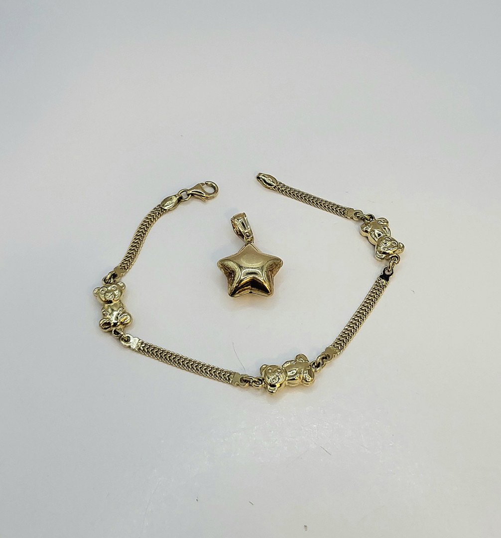 Braccialetto ciondolo oro
