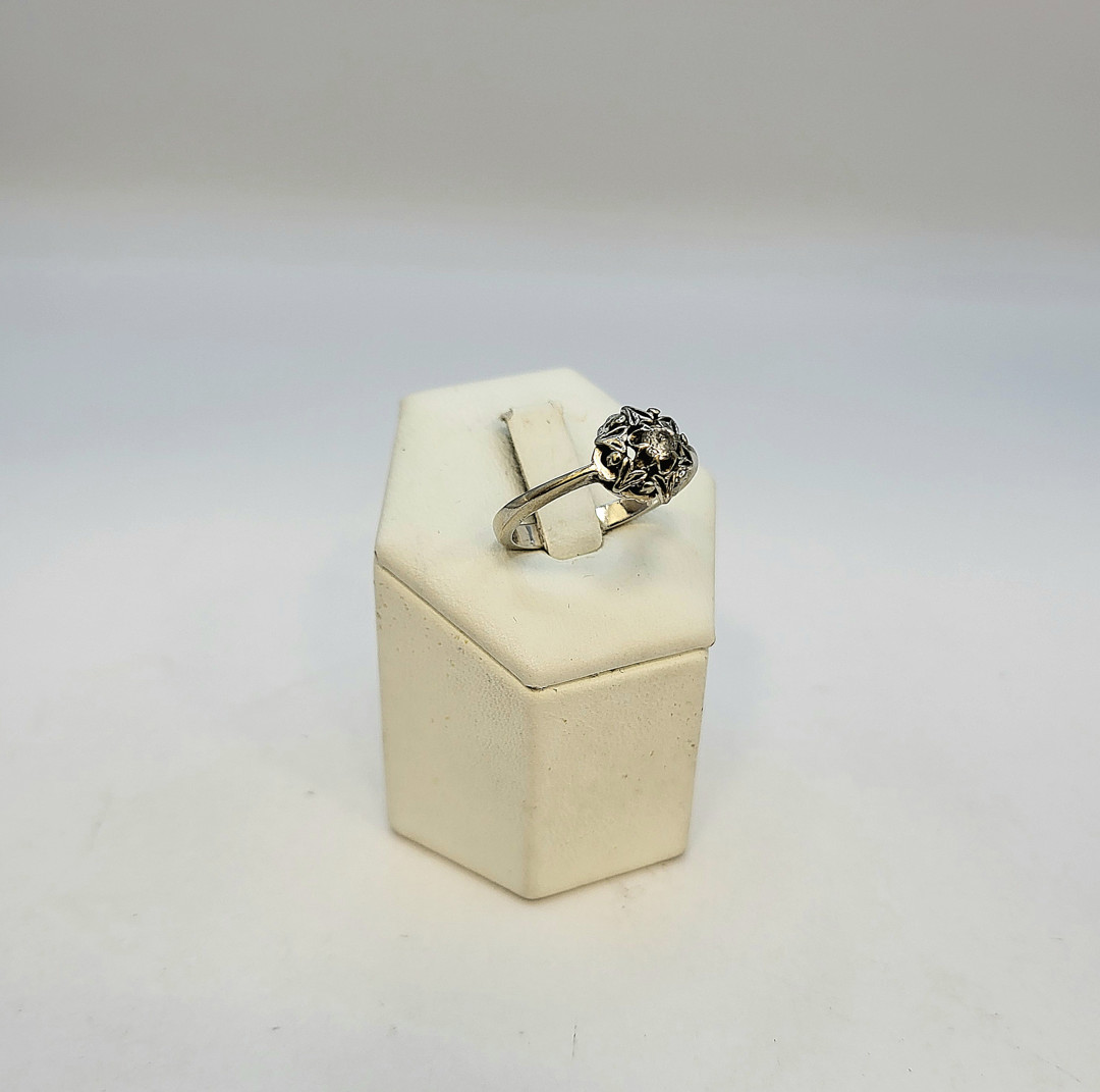 Anello oro pietra