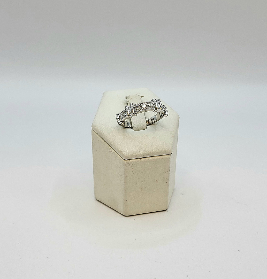 Anello oro diamantini