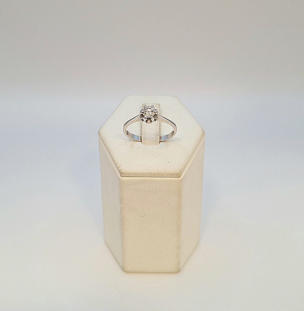 Anello oro diamante