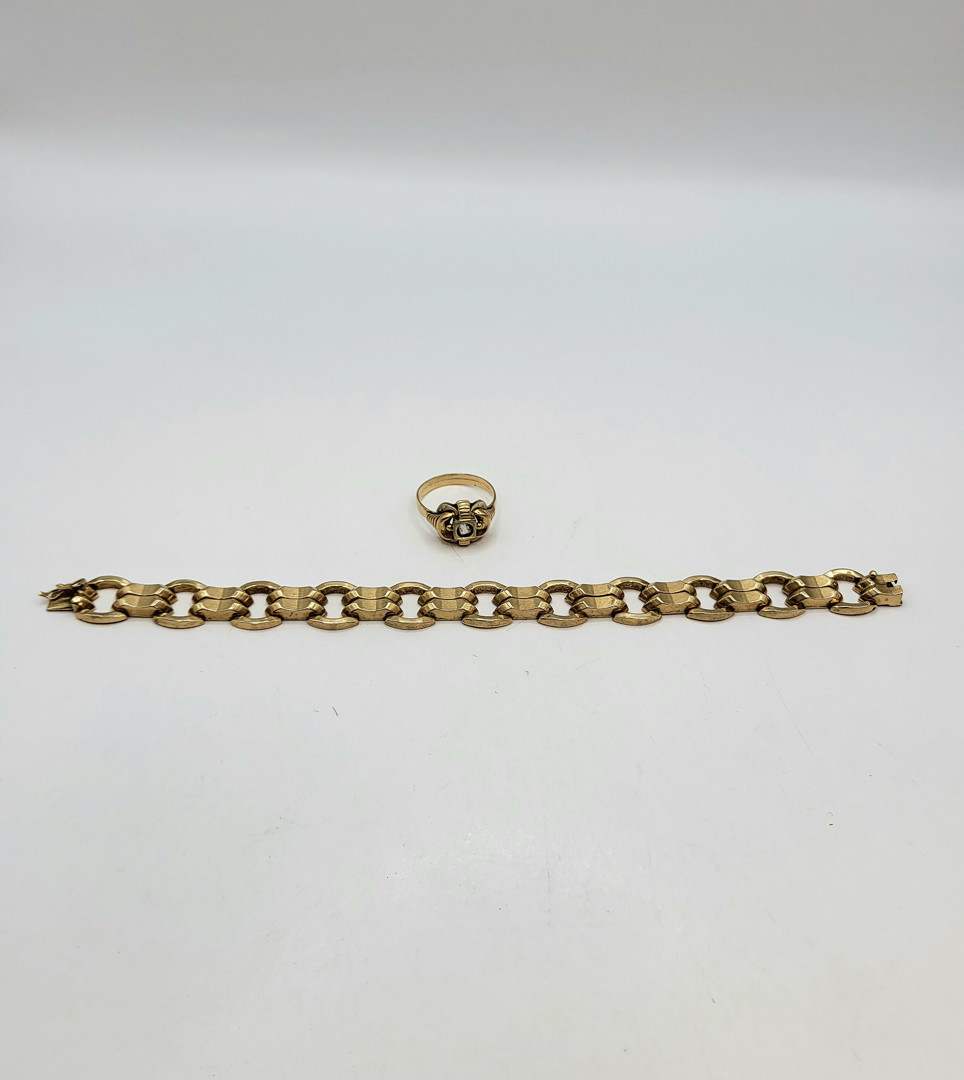 Bracciale e anello oro pietra