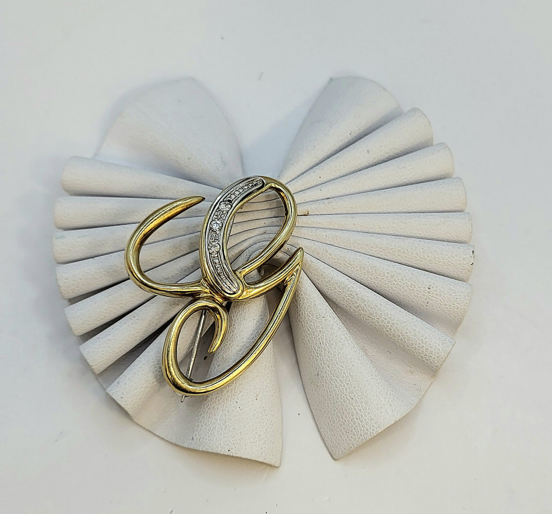 Spilla oro pietre