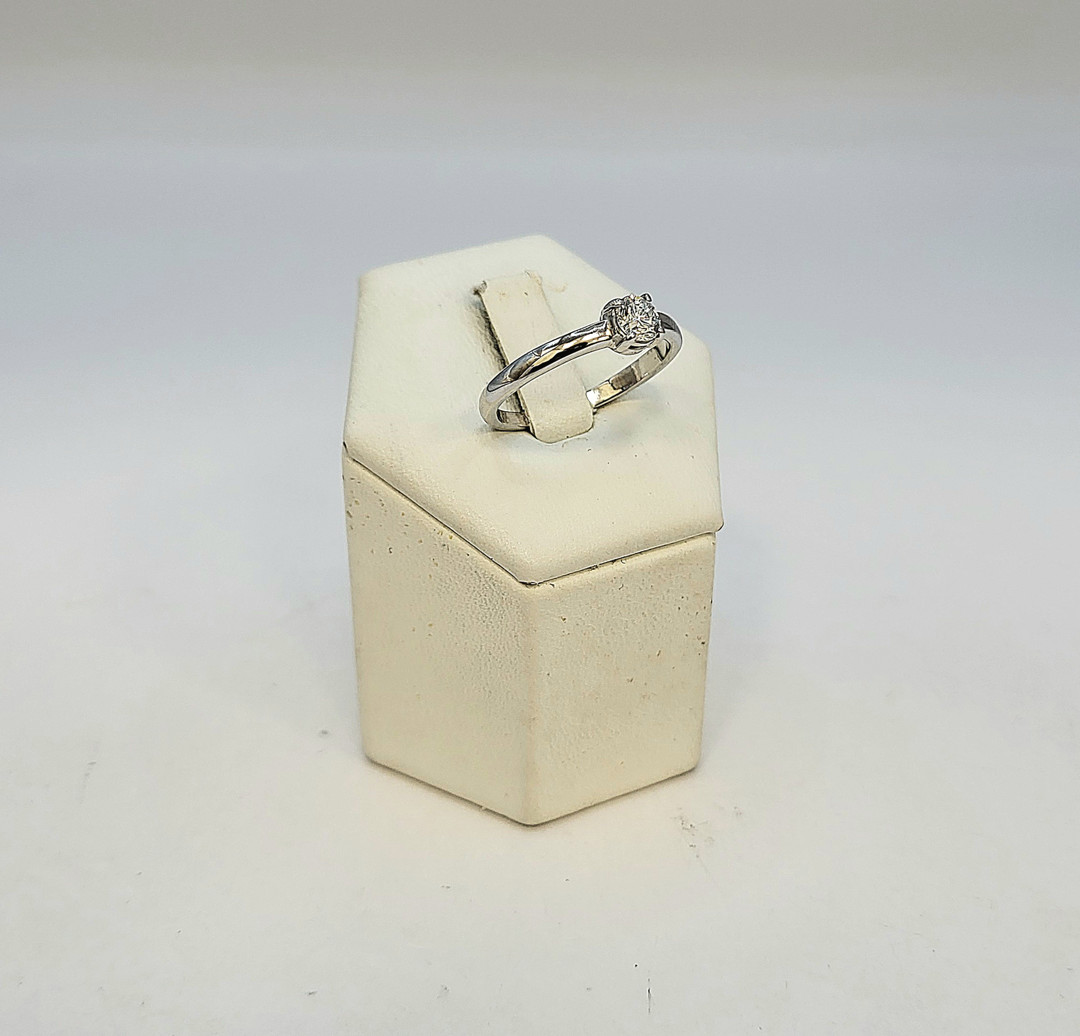Anello oro diamante