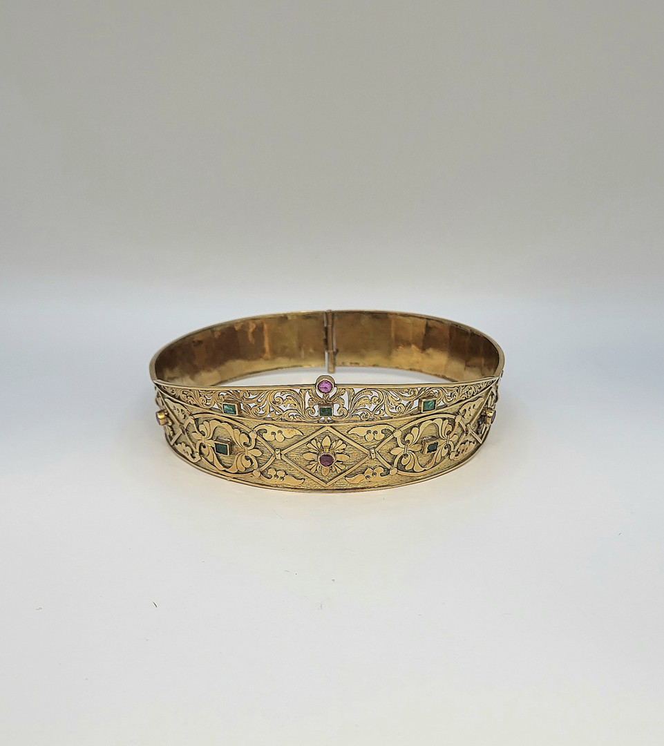Corona oro pietre