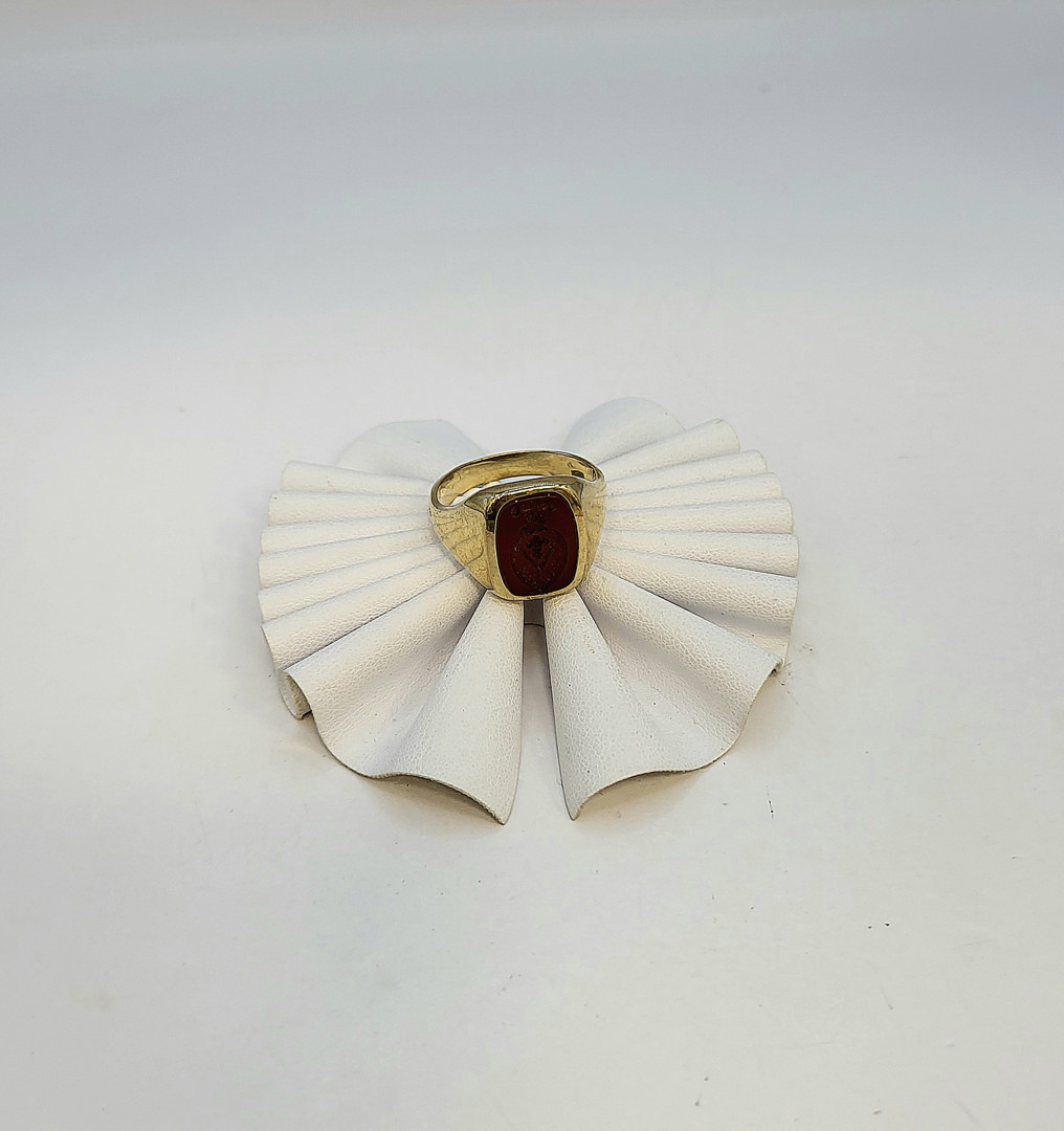 Anello oro pietra