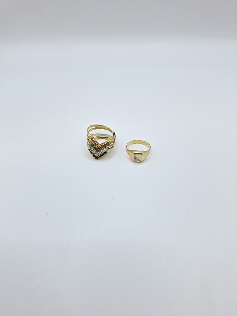 Due anelli oro pietre