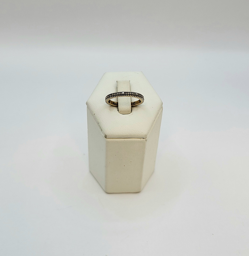 Anello a firma Damiani oro diamantini