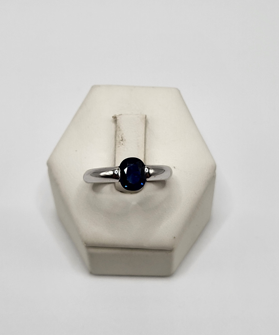 Anello oro pietra