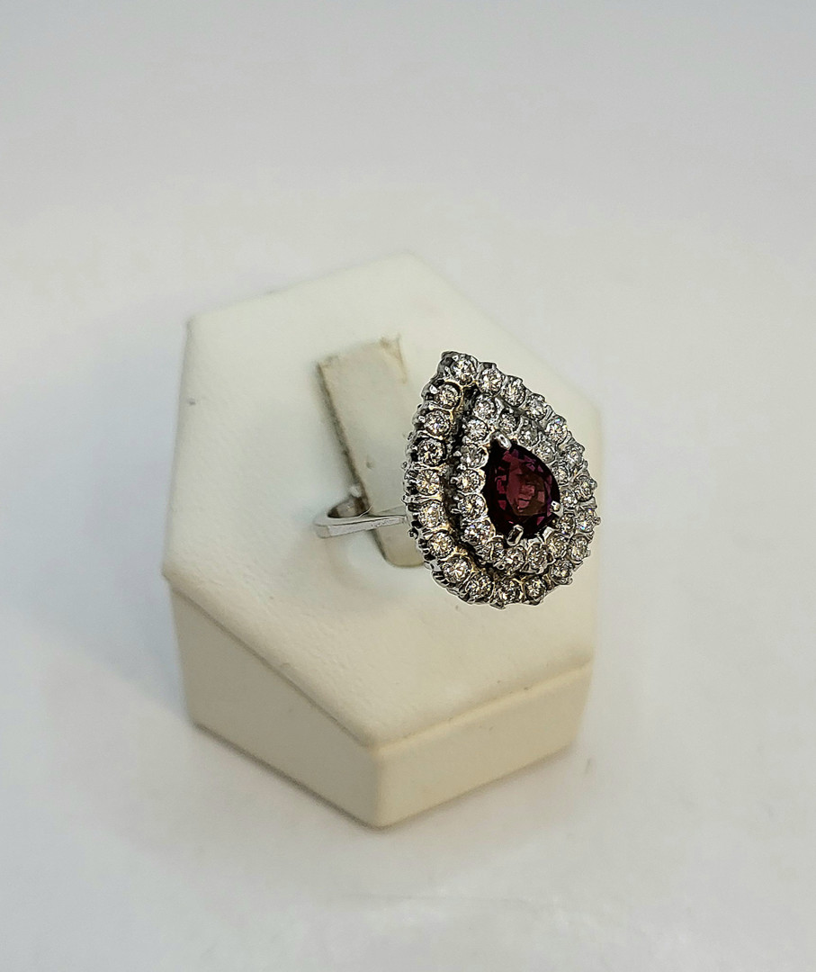 Anello oro diamanti pietra