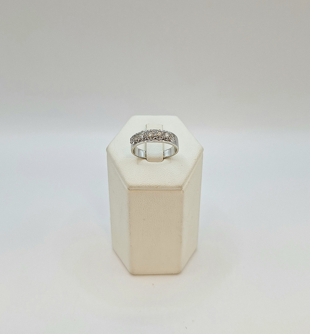 Anello oro diamanti