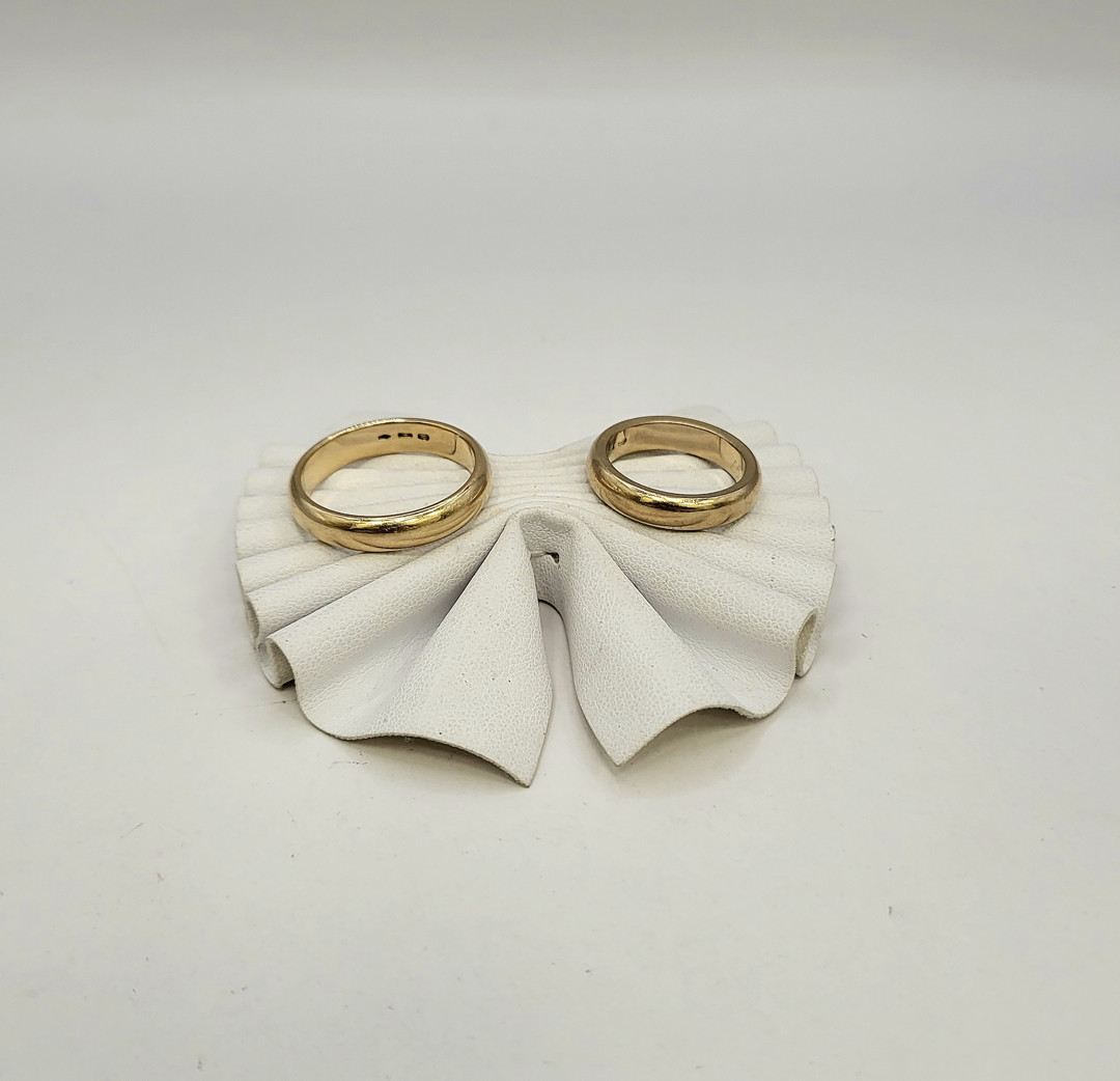 Due anelli oro 