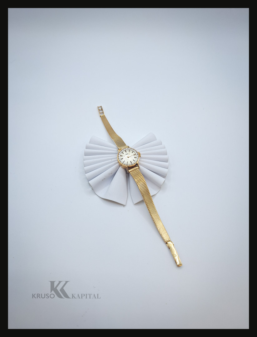 Orologio con bracciale oro