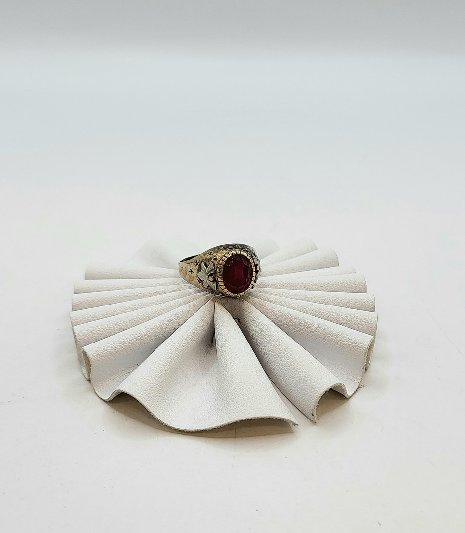 Anello oro pietra