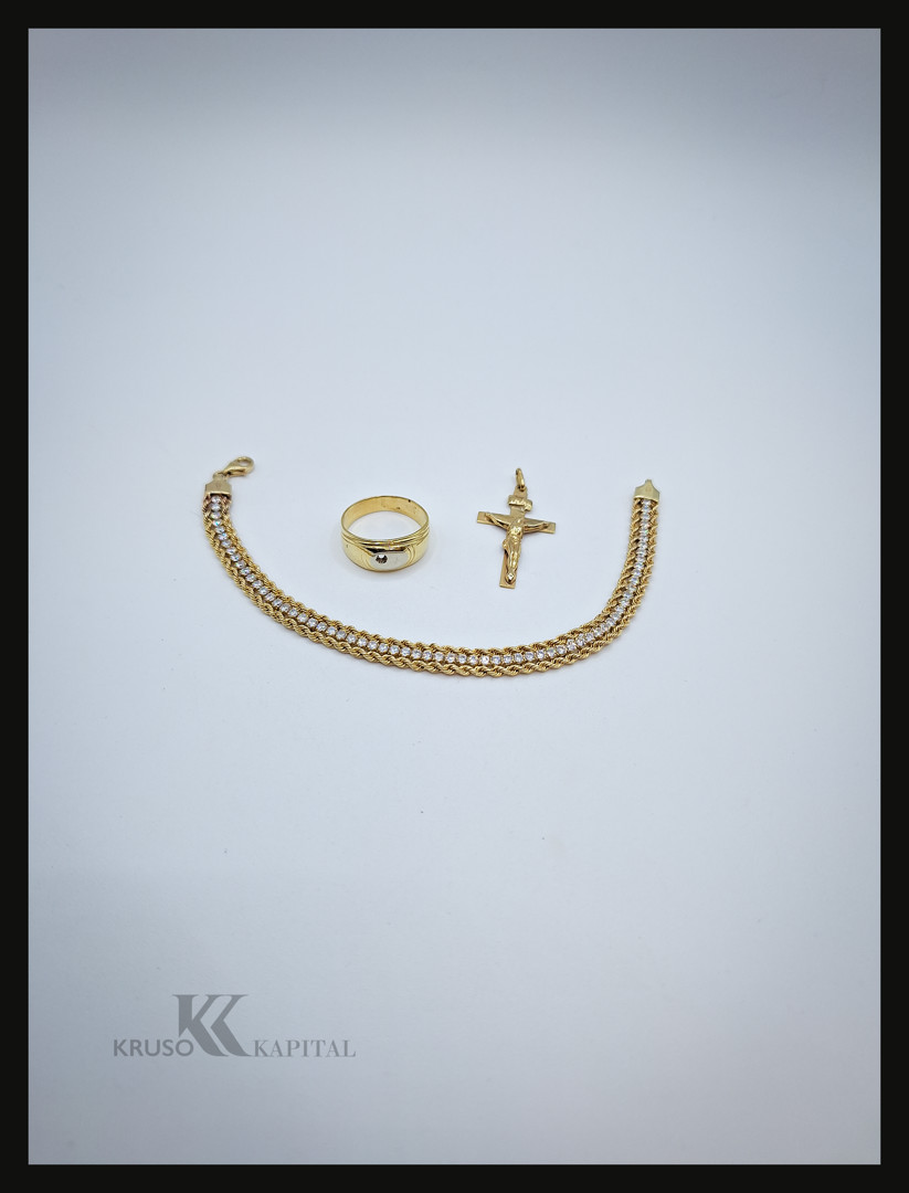 Bracciale croce anello oro