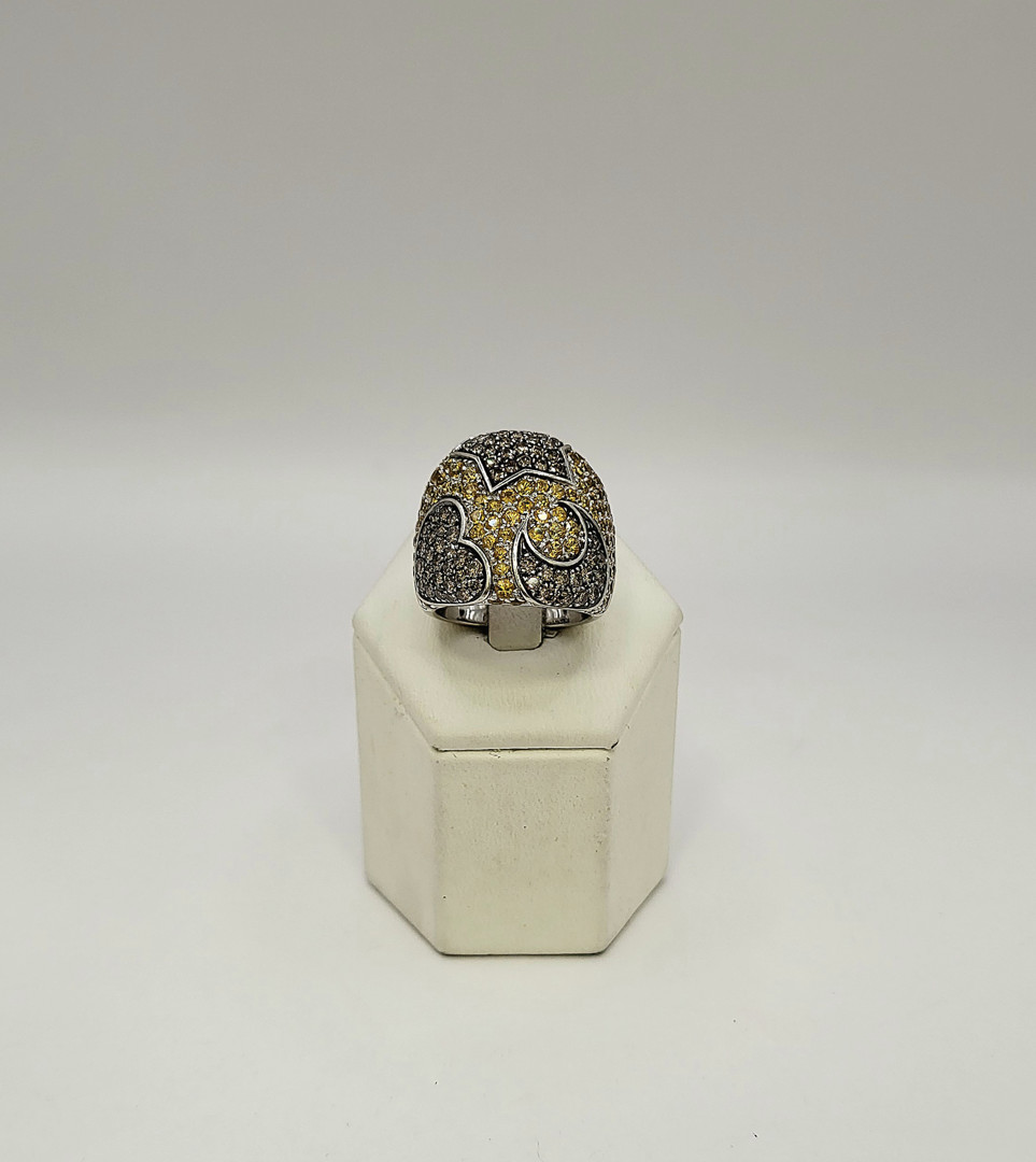 Anello oro diamanti pietre