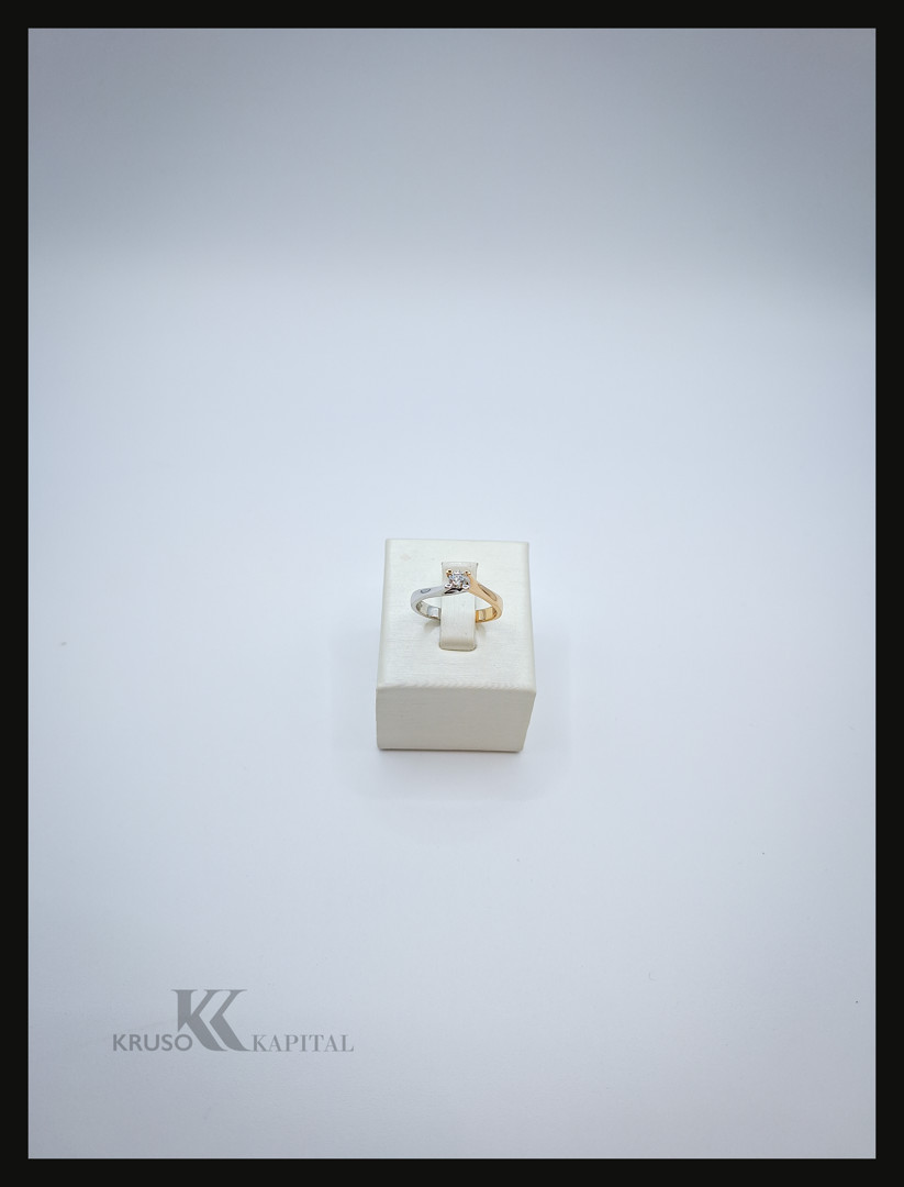 Anello oro diamante