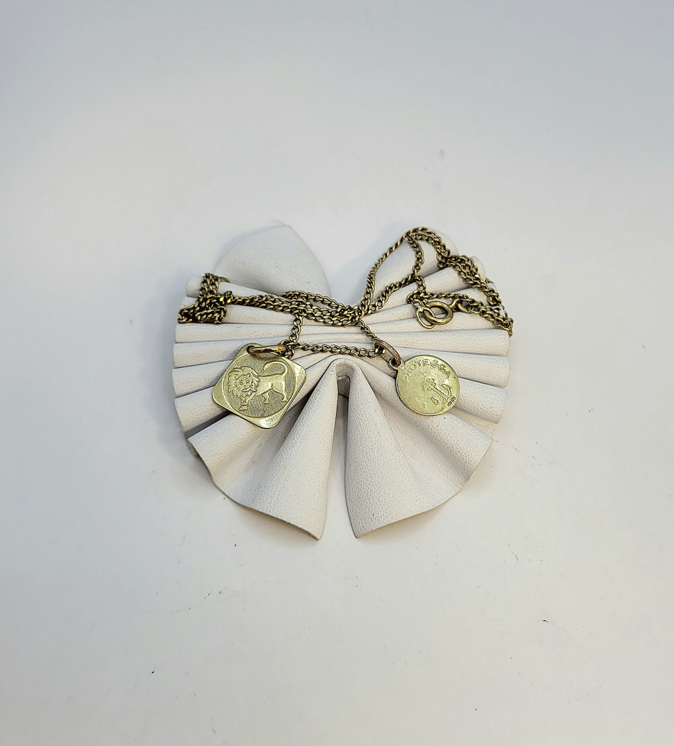 Collana e due ciondoli oro 